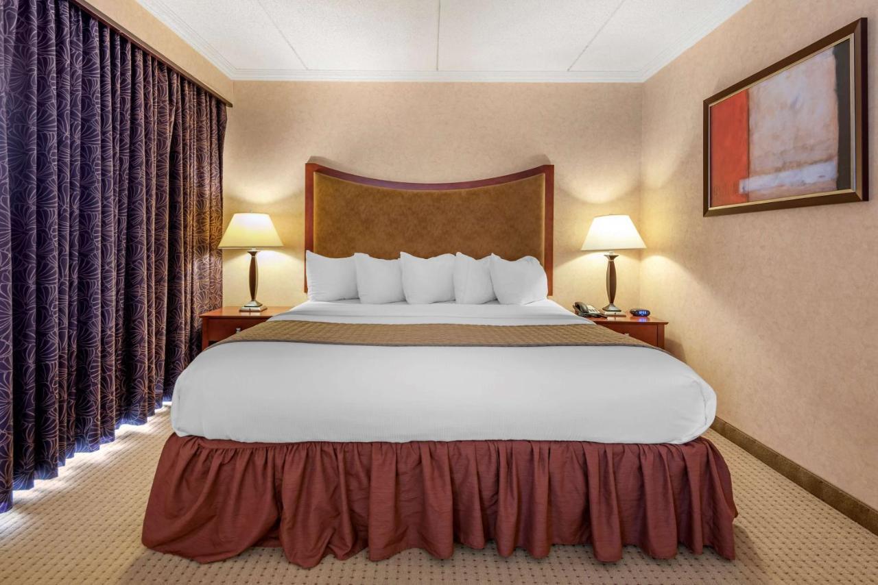 Best Western Plus Oswego Hotel&Conference Center Exterior foto
