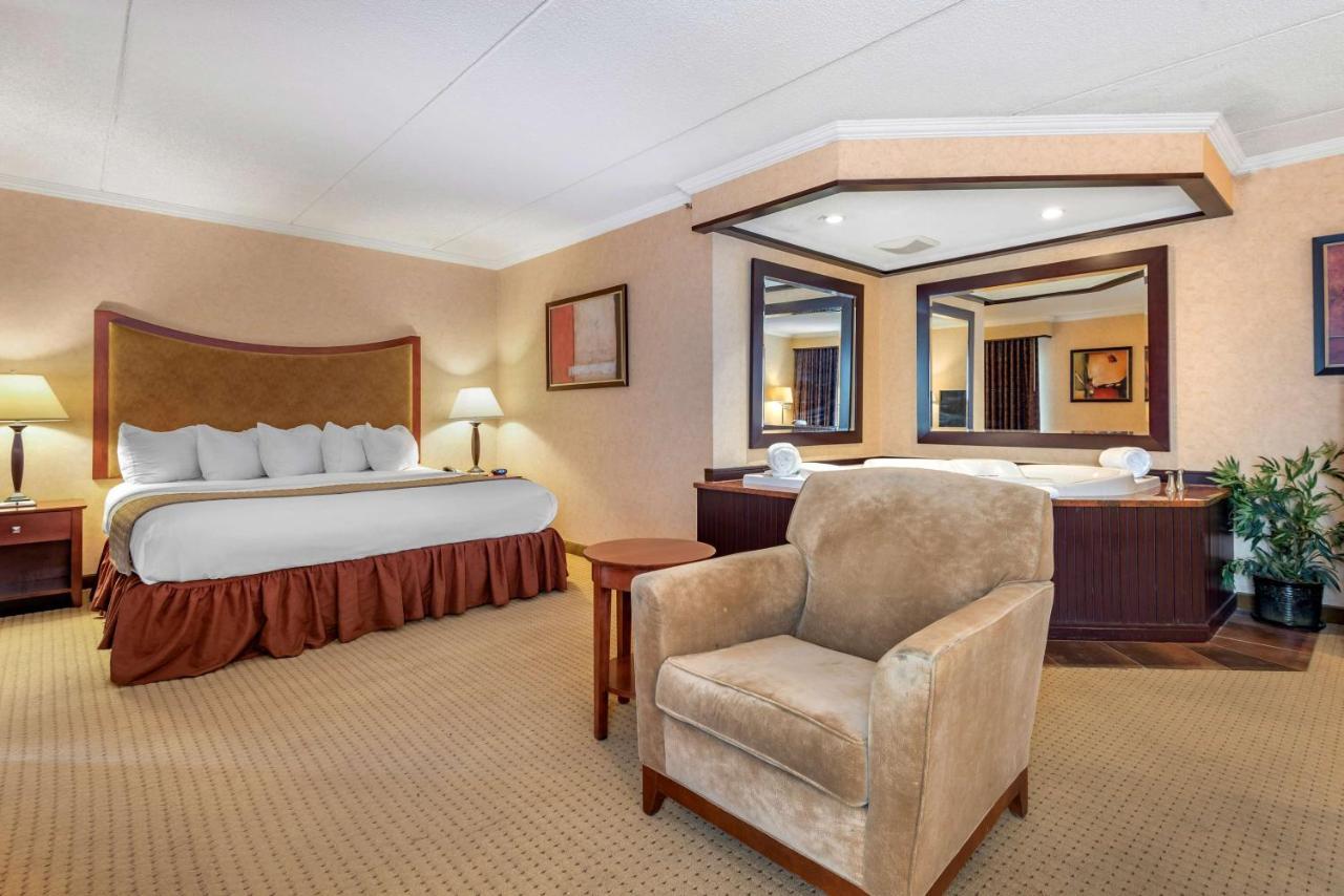 Best Western Plus Oswego Hotel&Conference Center Exterior foto