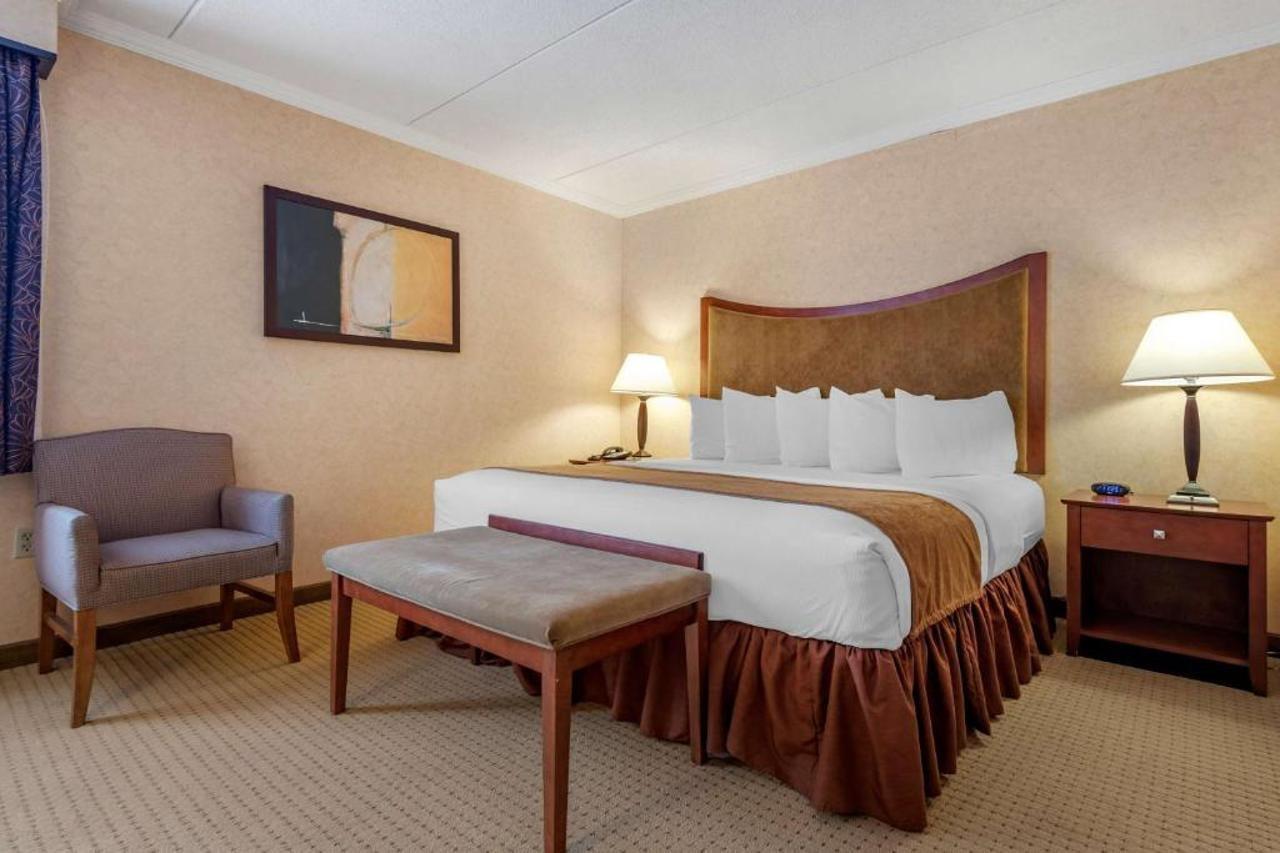 Best Western Plus Oswego Hotel&Conference Center Exterior foto